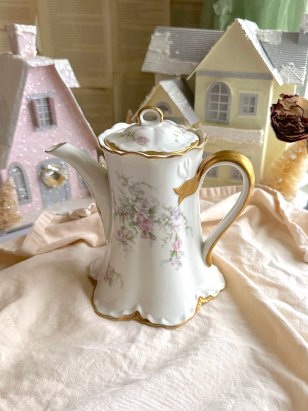 Vintage Rose Pattern Warwick Teapot